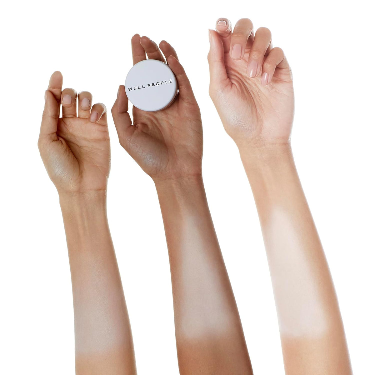 Well People Loose Superpowder Brightening Powder