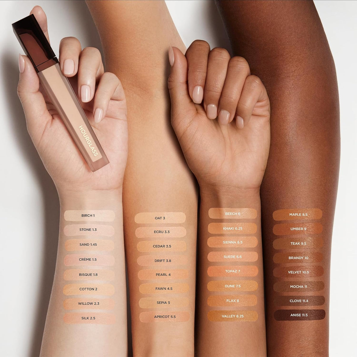 Hourglass Vanish Airbrush Concealer. Weightless and Waterproof Concealer for a Naturally Airbrushed Look